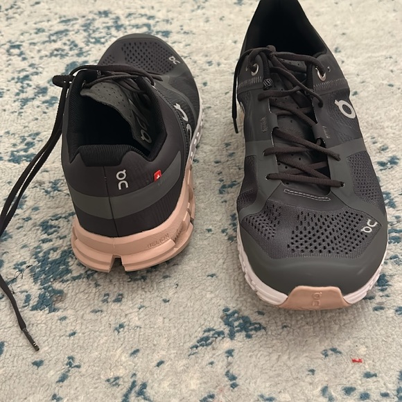 On Cloud Womens Cloudflow Rock/Rose Running Shoe - Picture 3 of 7